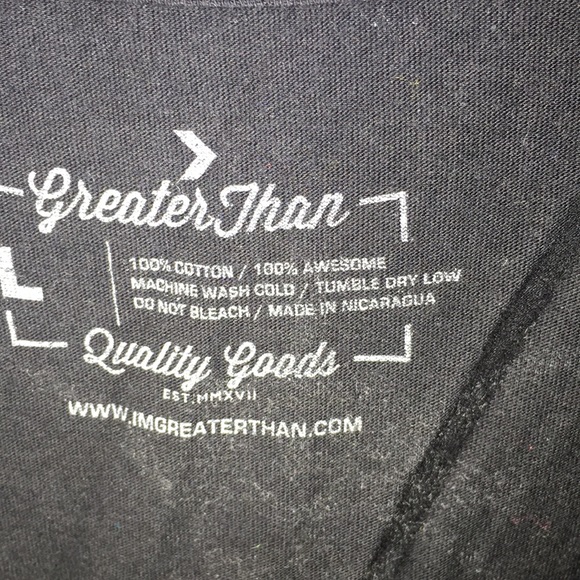 Greater than one shirt - Picture 4 of 5